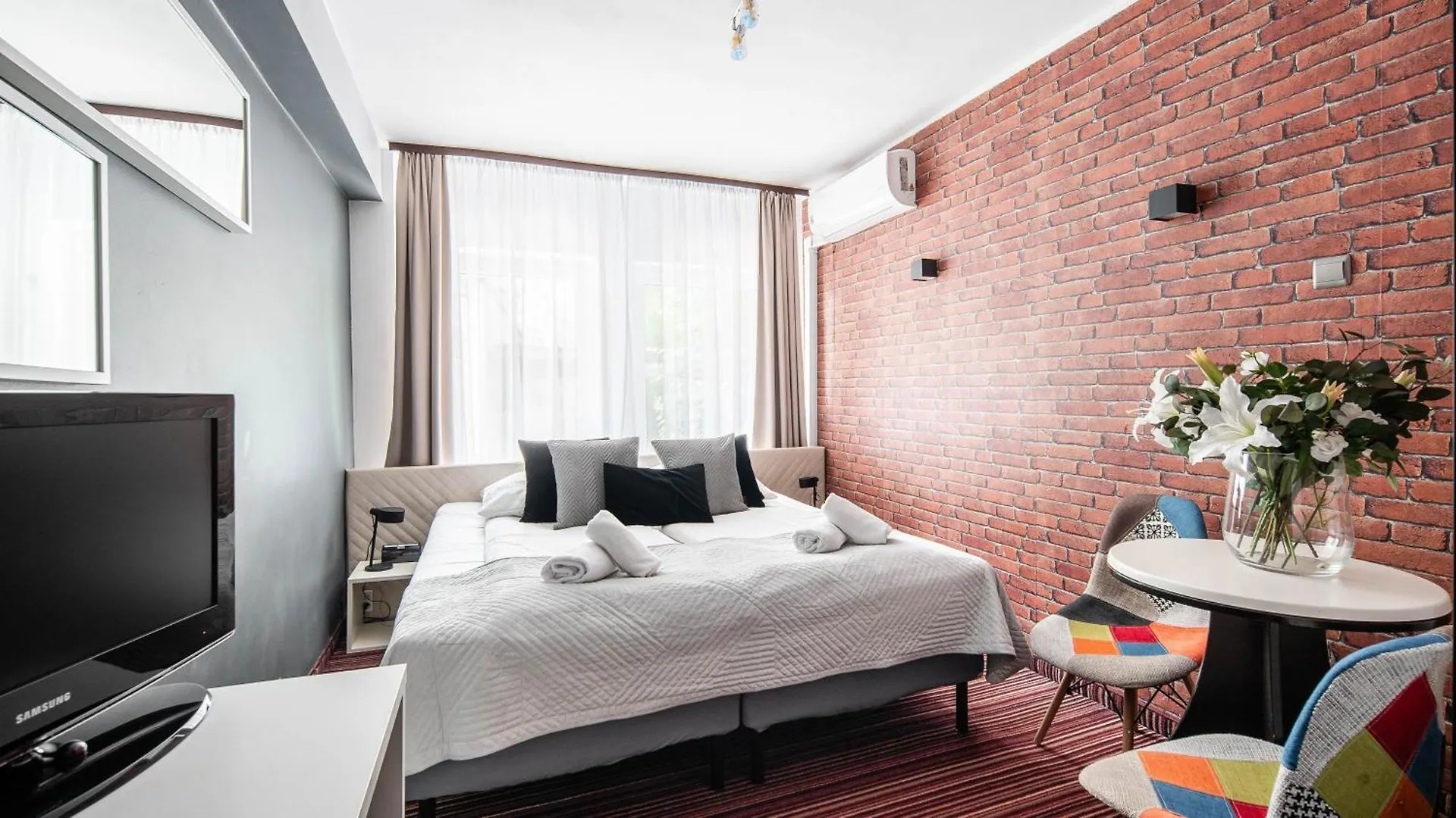 ***  Hotel Delta Krakov Polsko