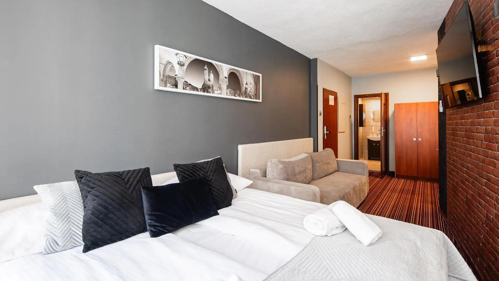 Hotel Delta Kraków 3*,  Polska