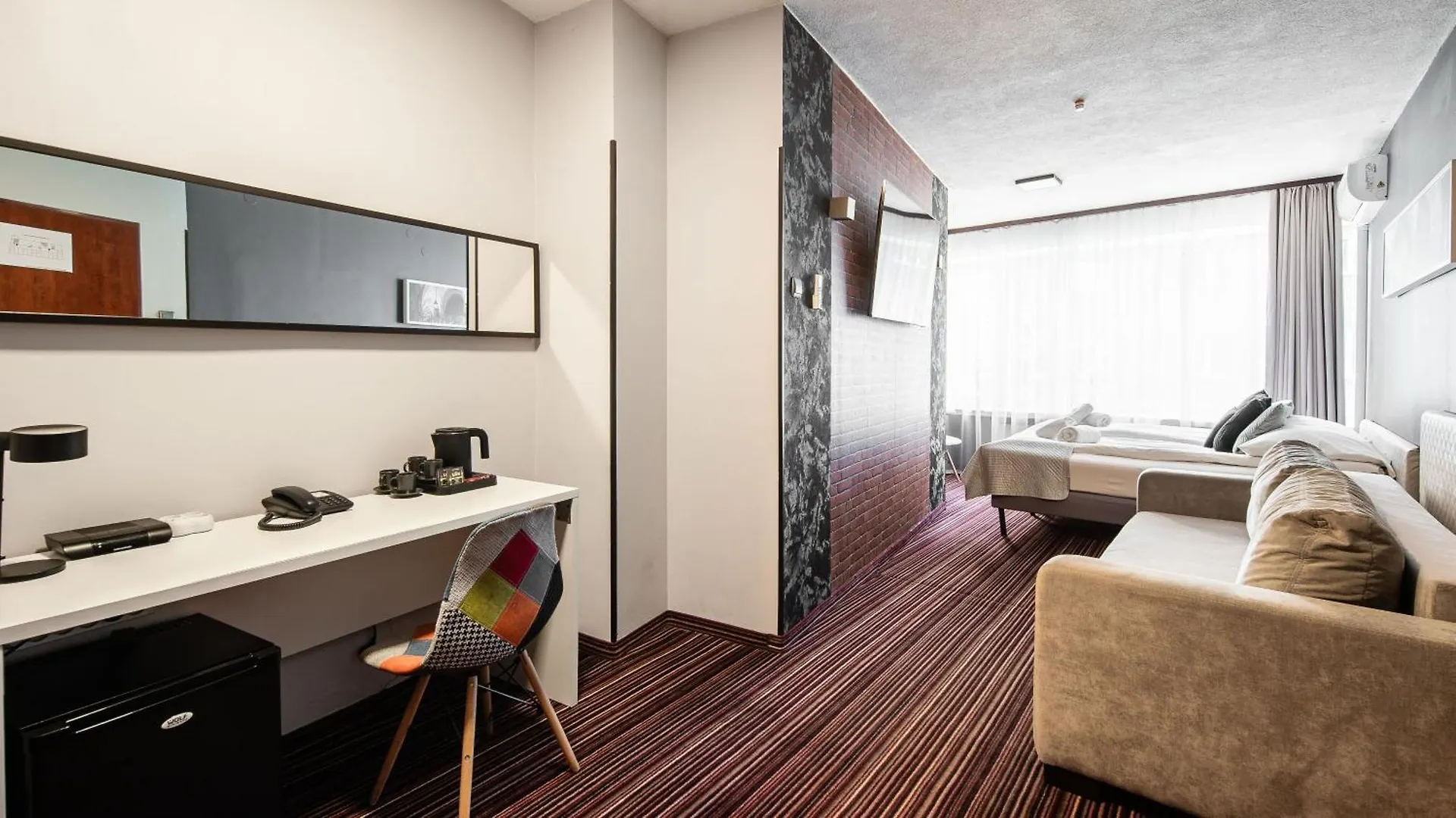 ***  Hotel Delta Краков Польша